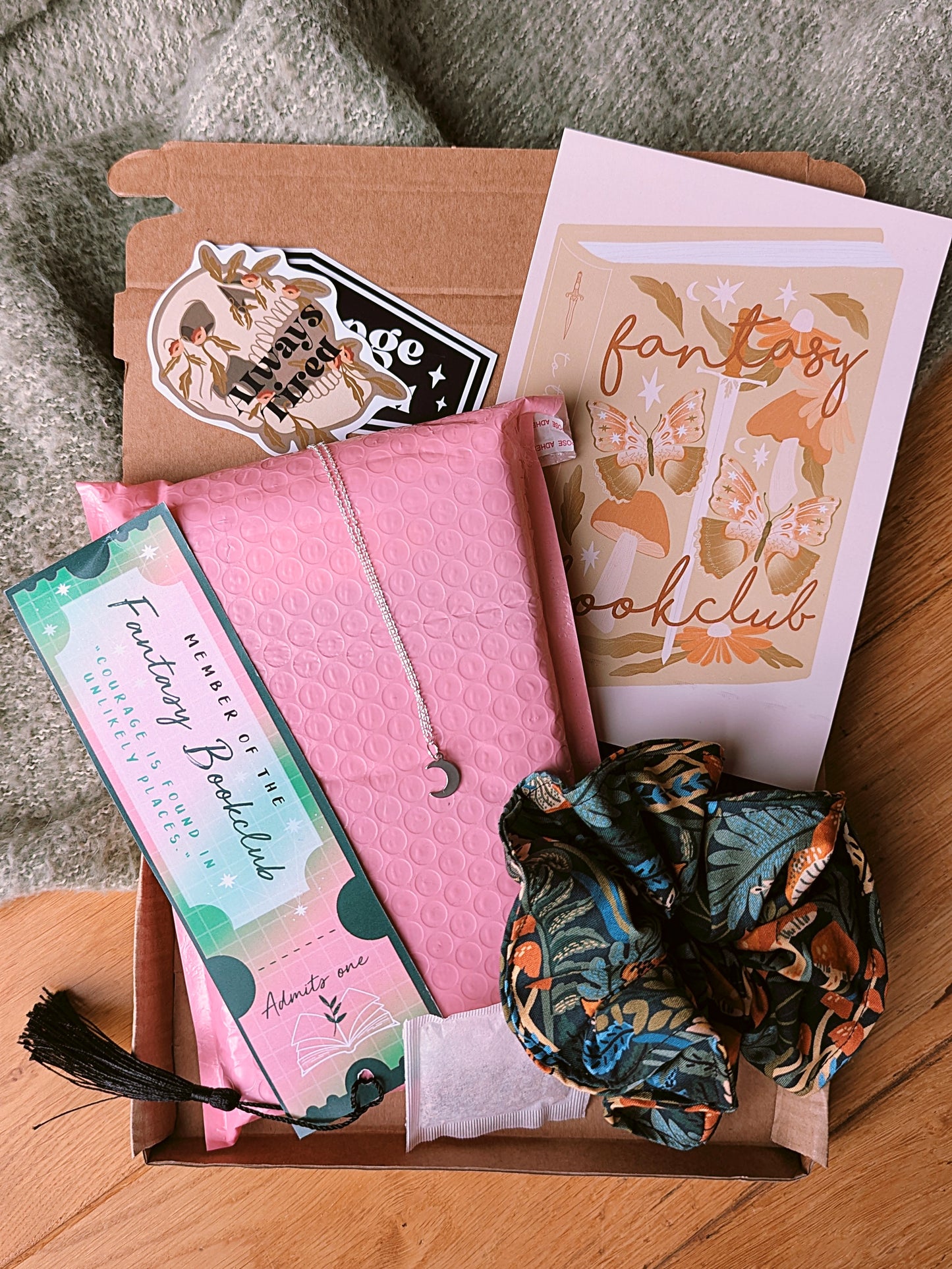 Blind Date With A Fantasy Book